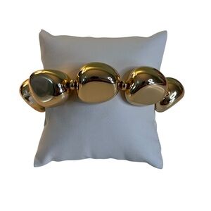 Highly Polished Gold Tone Chunky Nugget Stretch Bracelet.